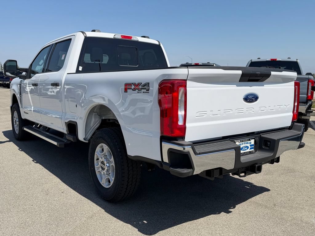 New 2026 Ford F250 XLT w/ FX4 Off-Road Package AWD/4WD image 4