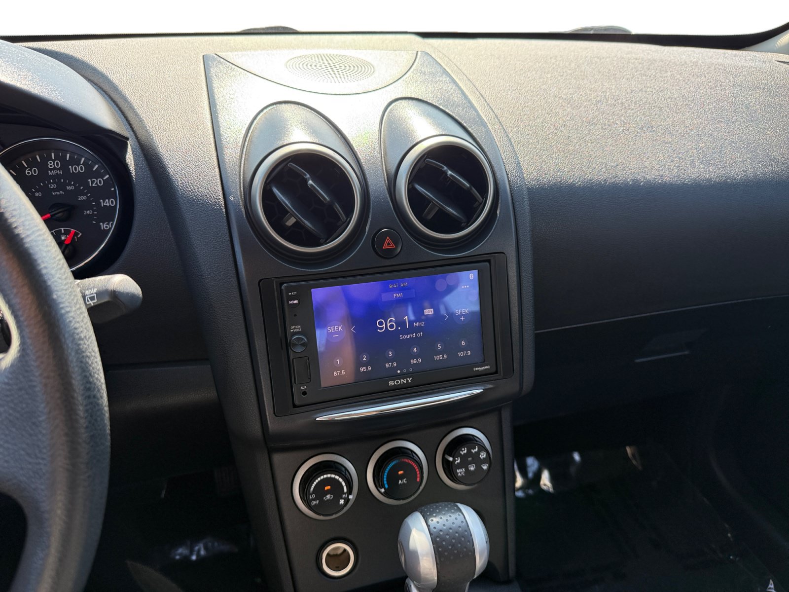 Used 2012 Nissan Rogue SV AWD/4WD image 12