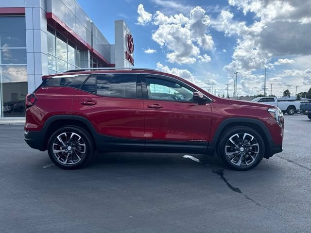 Used 2023 GMC Terrain SLT FWD image 8