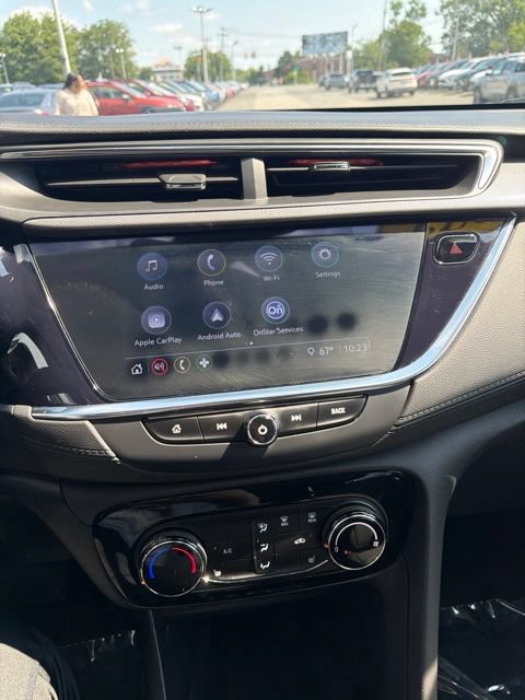 Certified 2022 Buick Encore GX Preferred w/ Cold Weather Comfort Package AWD/4WD image 10