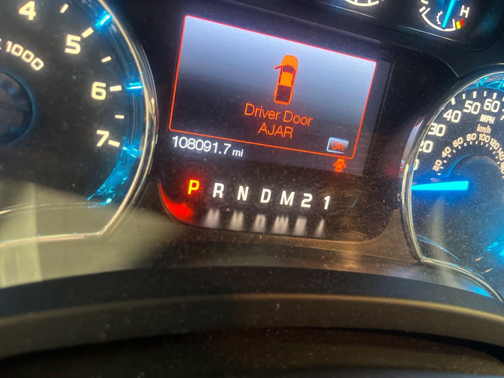 Used 2014 Ford F150 XLT w/ Equipment Group 302A Luxury AWD/4WD image 4