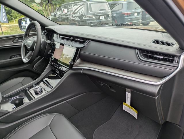 New 2026 Jeep Grand Cherokee Limited AWD/4WD image 38