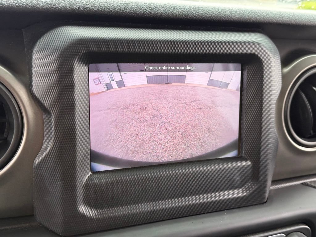 Used 2019 Jeep Wrangler Unlimited Sport S AWD/4WD image 19