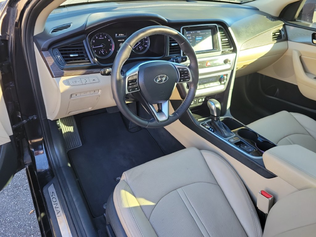 Used 2019 Hyundai Sonata Limited FWD image 20