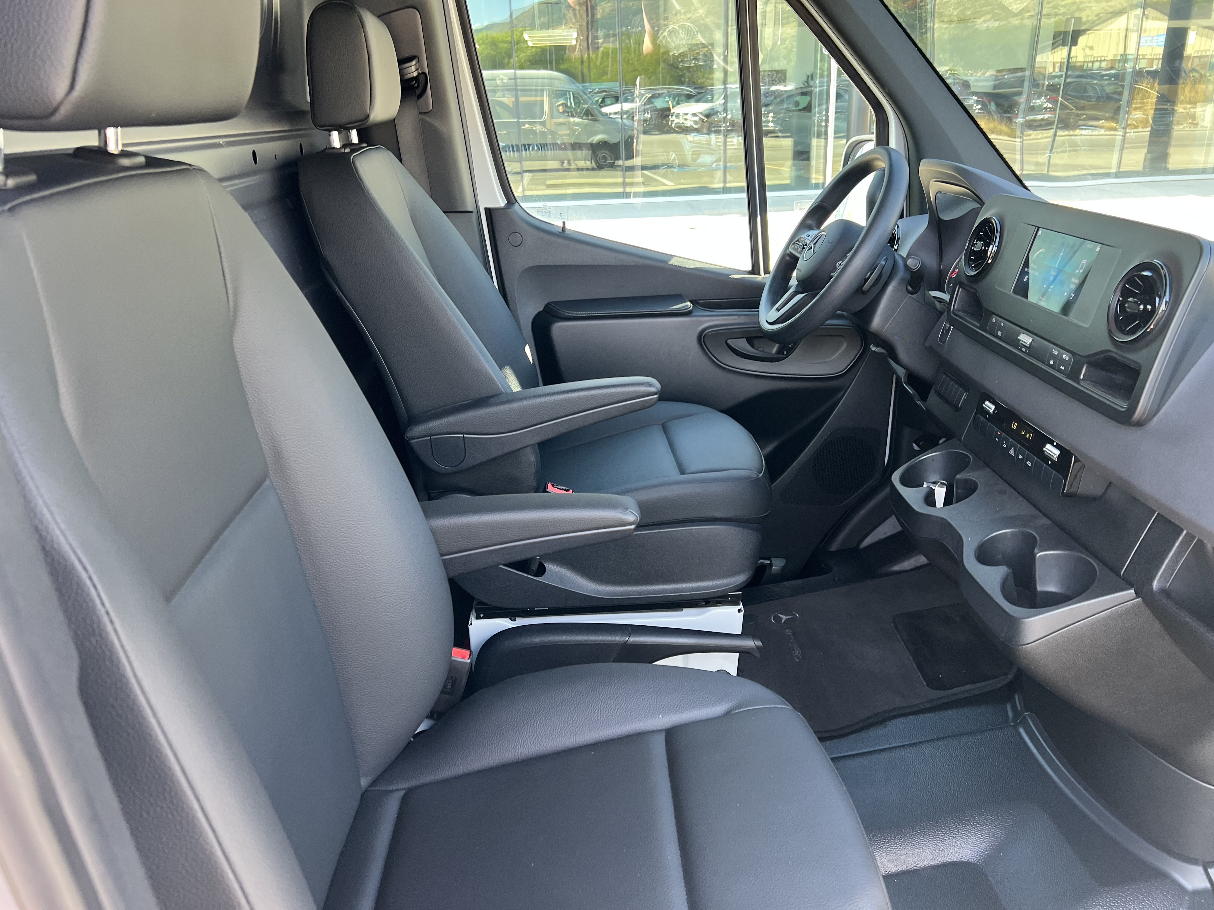 Certified 2023 Mercedes-Benz Sprinter 2500 image 22