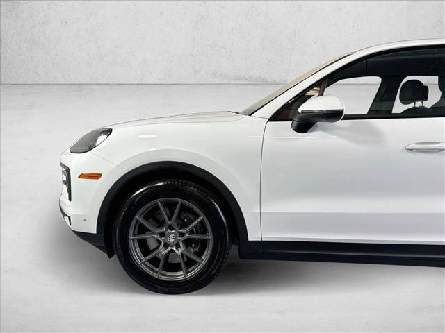 Certified 2026 Porsche Cayenne AWD/4WD image 27