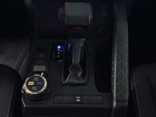 Used 2025 Toyota 4Runner TRD Off-Road image 30