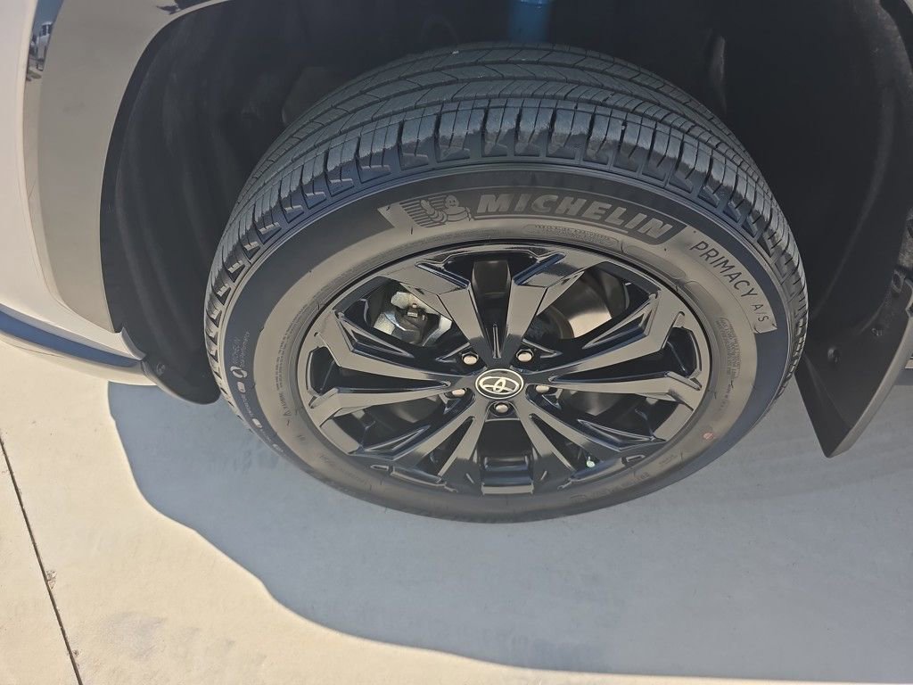 Certified 2024 Toyota RAV4 SE image 5