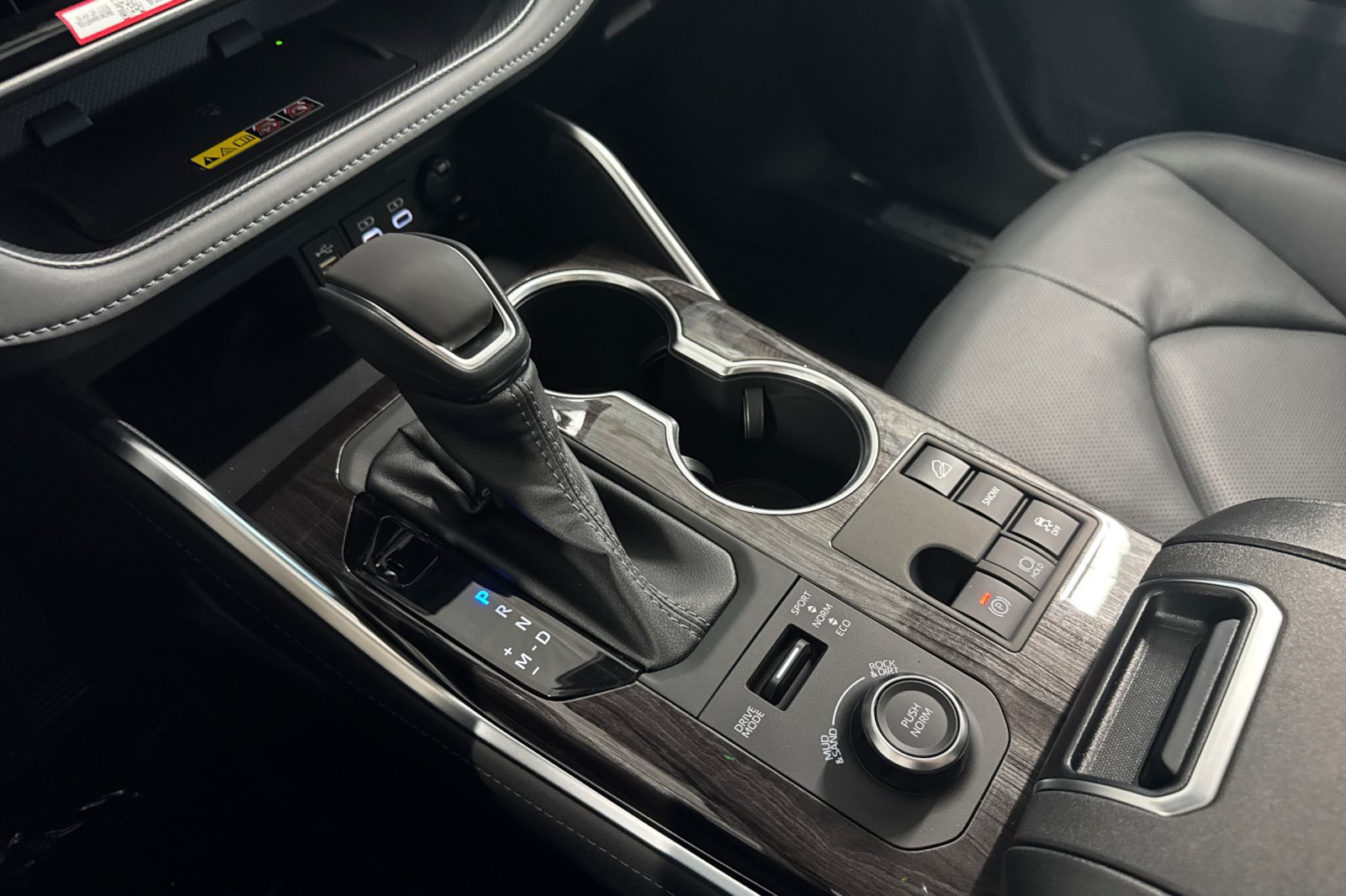 New 2026 Toyota Highlander Limited AWD/4WD image 28