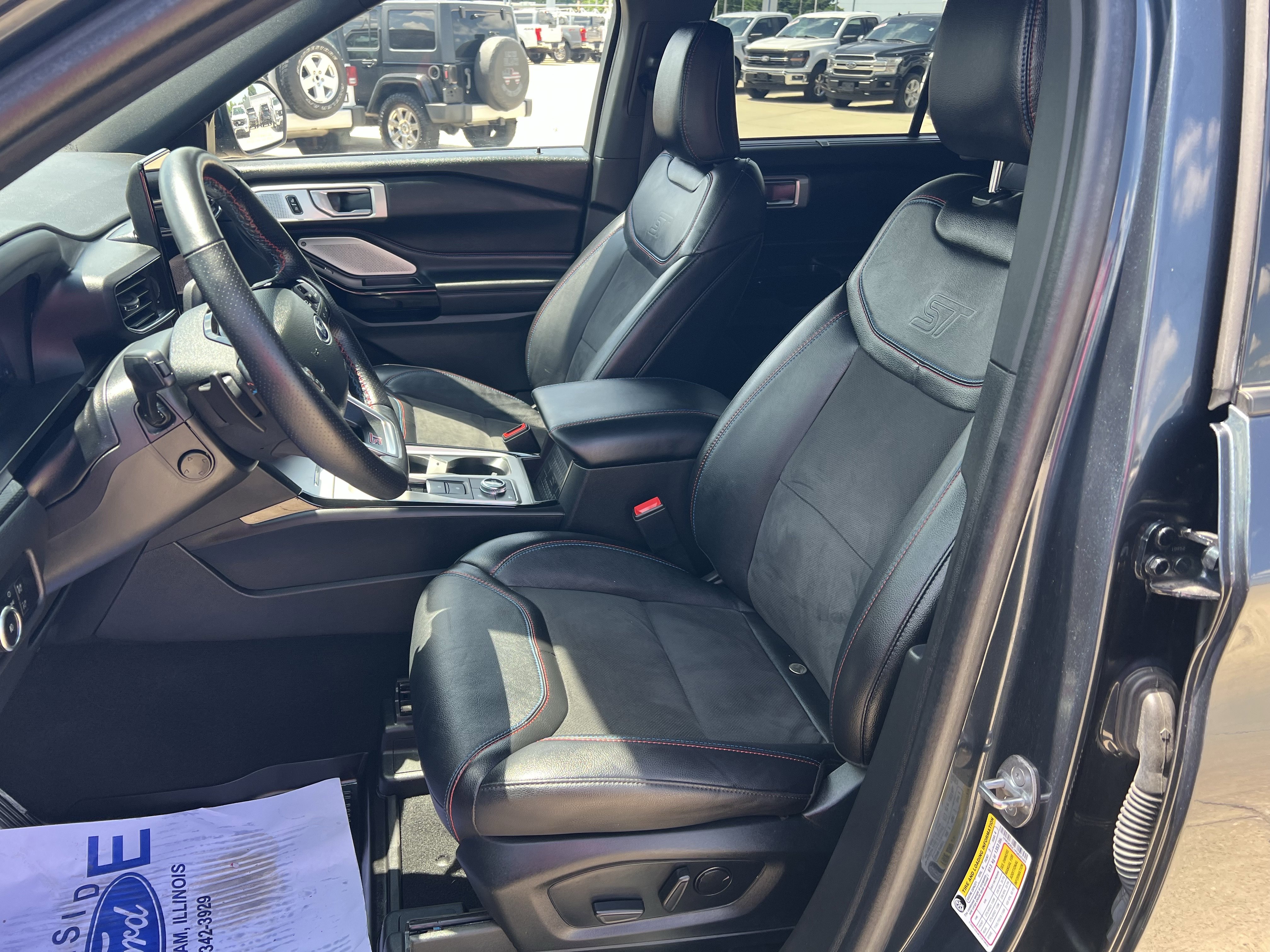 Used 2023 Ford Explorer ST w/ Equipment Group 401A AWD/4WD image 13