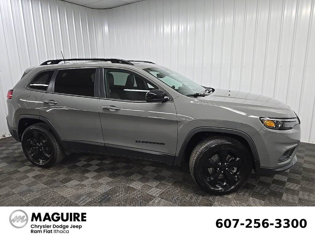 Used 2023 Jeep Cherokee Altitude Lux w/ Lux Elite Package