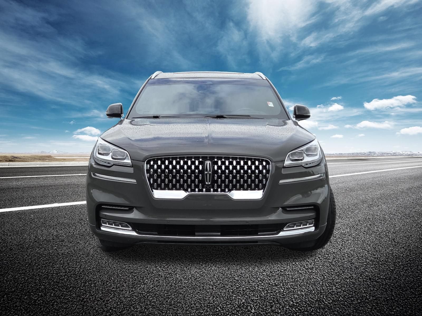 Used 2023 Lincoln Aviator Black Label AWD/4WD image 16