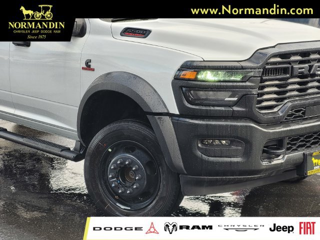 New 2026 RAM 5500 Tradesman AWD/4WD image 3