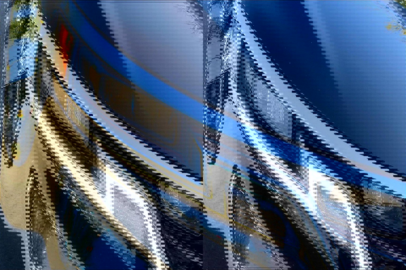 Used 2024 Kia Carnival LX image 30