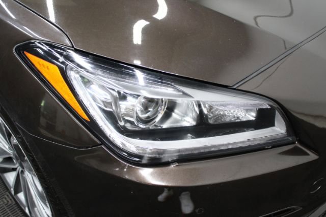 Used 2015 Hyundai Genesis 3.8 w/ Option Group 04 RWD image 30
