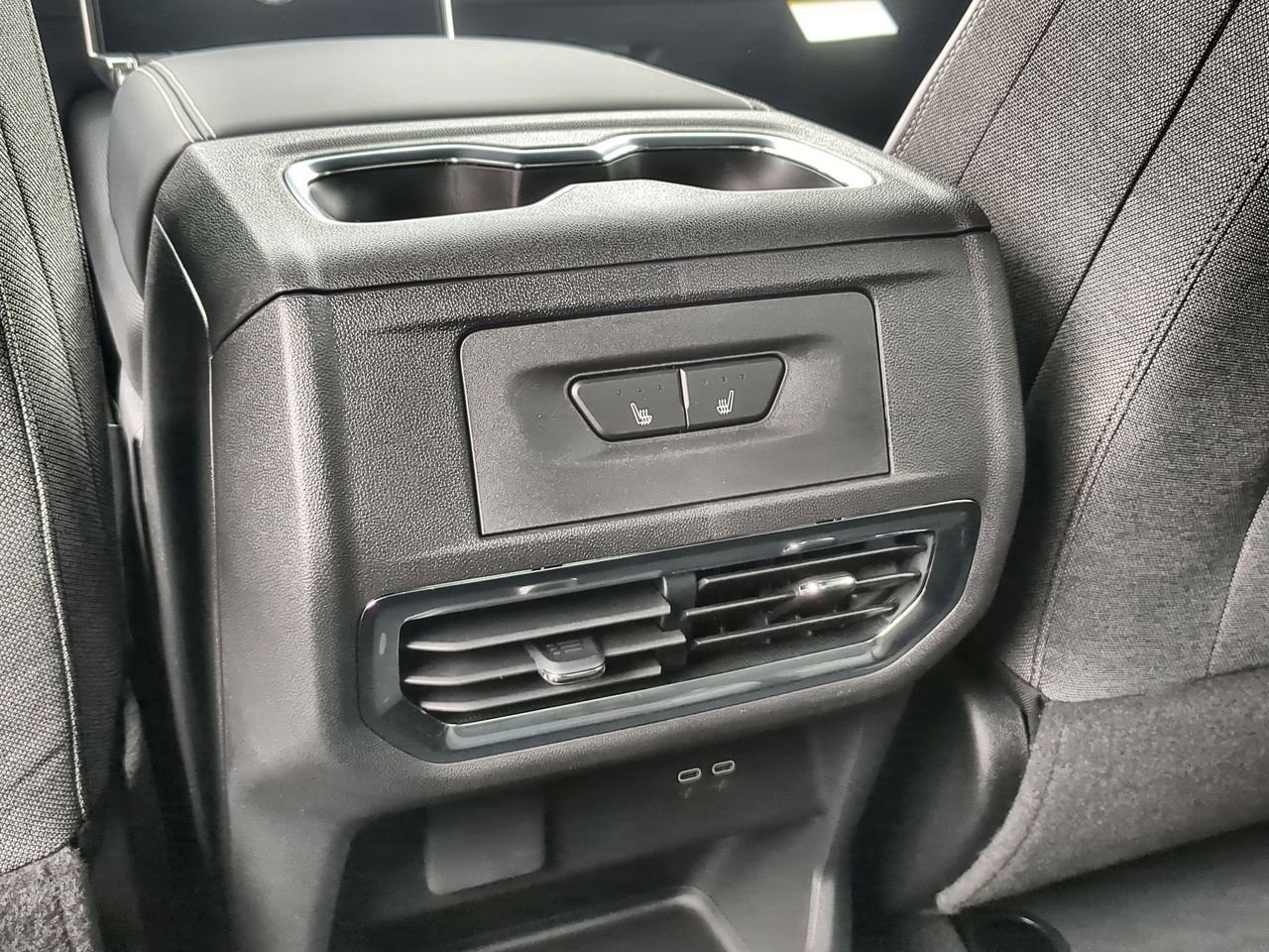 New 2026 GMC Sierra EV Elevation w/ Premium Package image 20