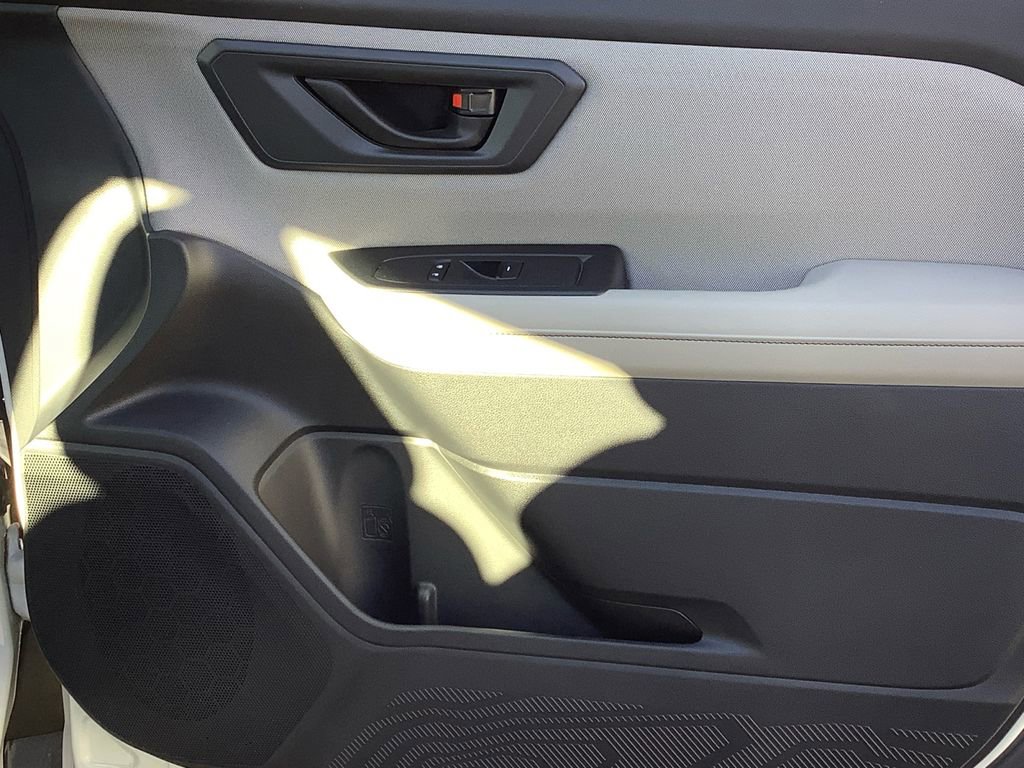 Certified 2025 Subaru Forester image 15