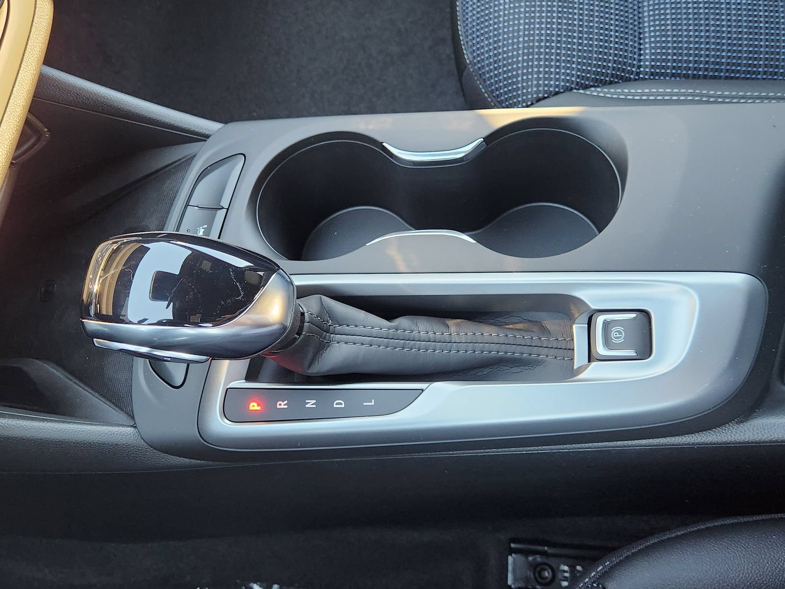 New 2026 Buick Envista Sport Touring w/ Convenience I Package FWD image 24