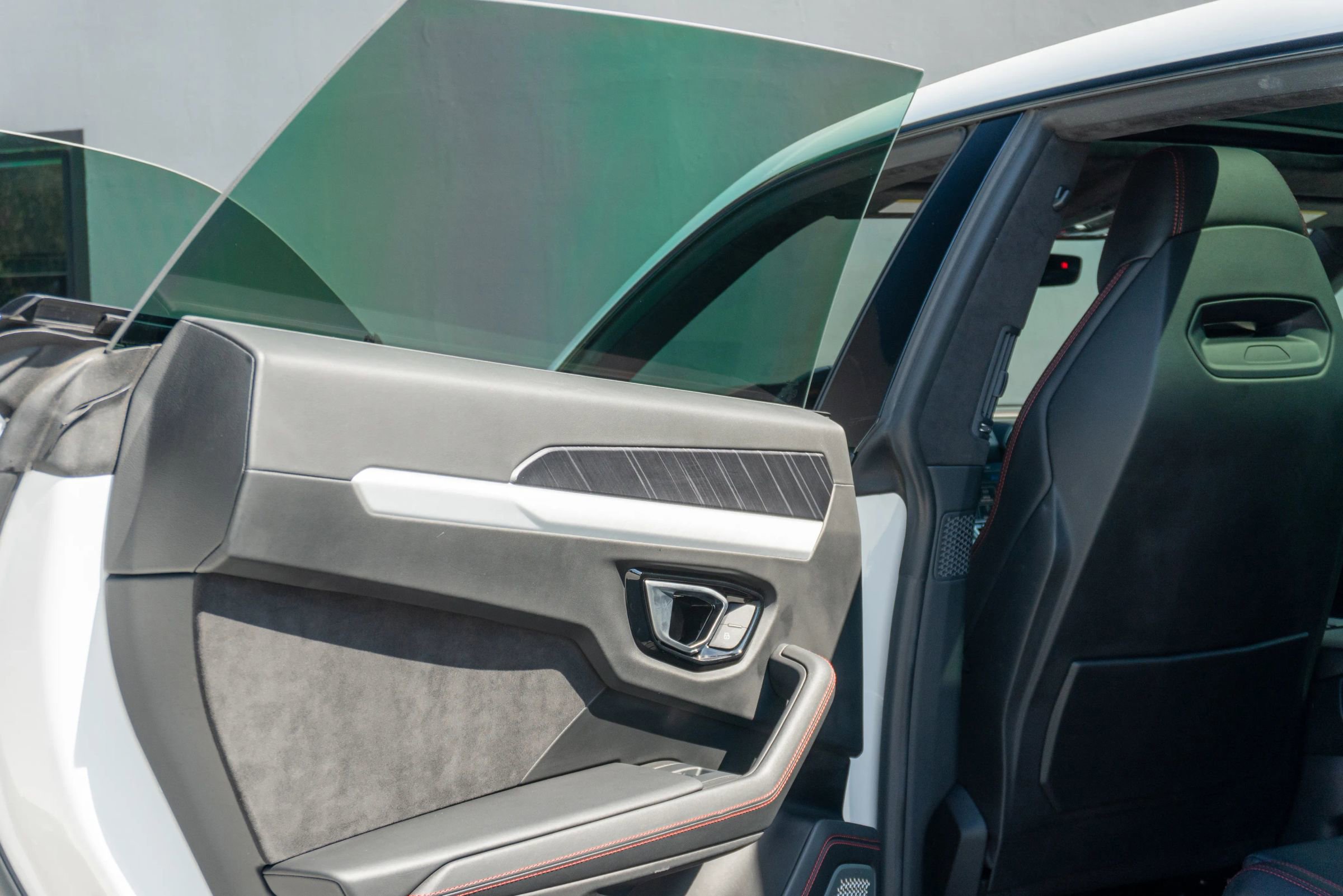 Used 2021 Lamborghini Urus image 72