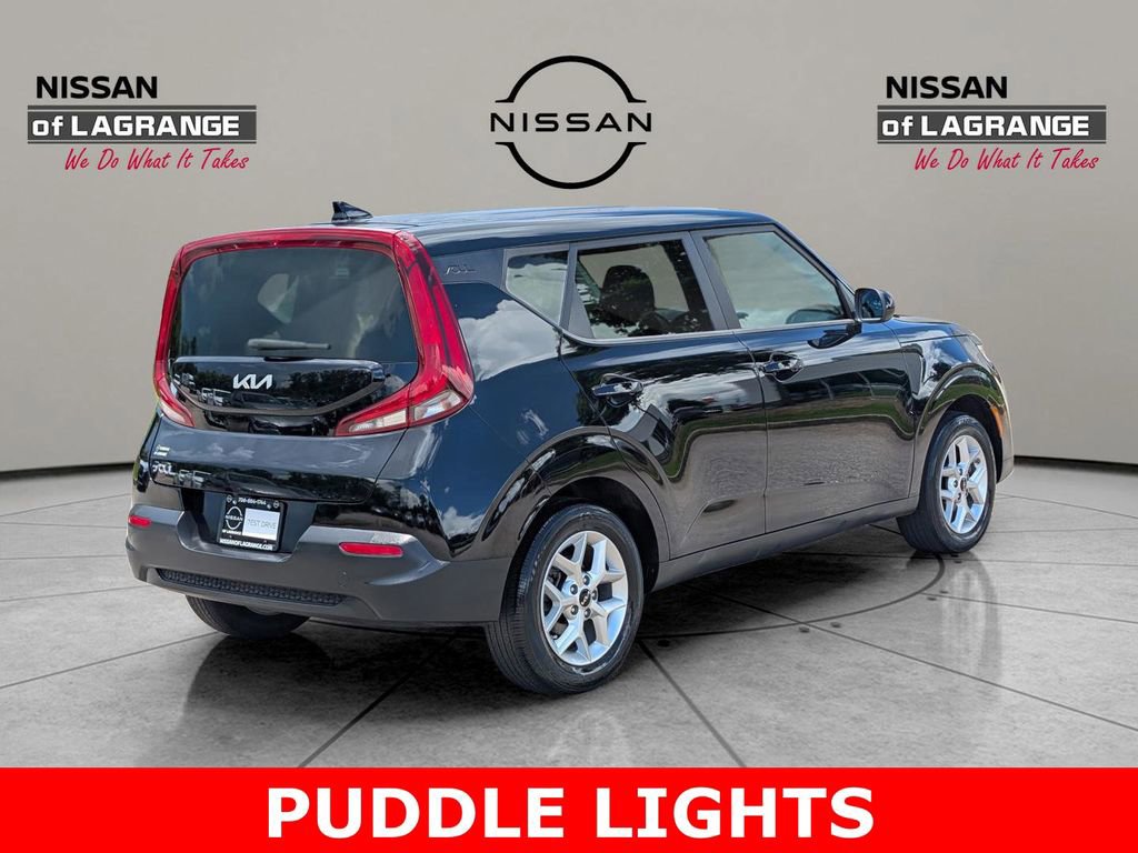 Used 2022 Kia Soul LX w/ Technology Package FWD image 5