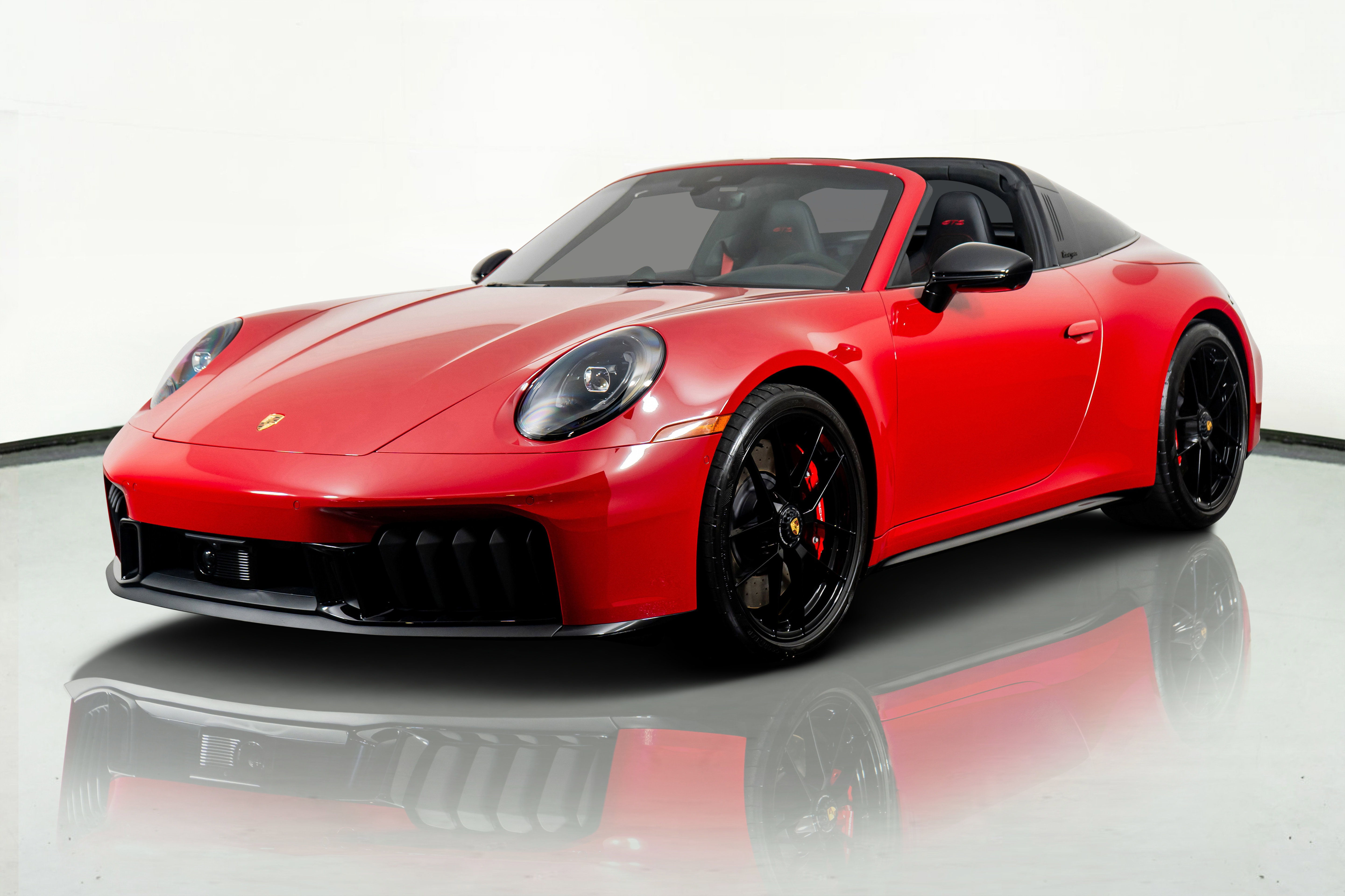 Used 2026 Porsche 911 Targa 4 GTS w/ Premium Package image 21