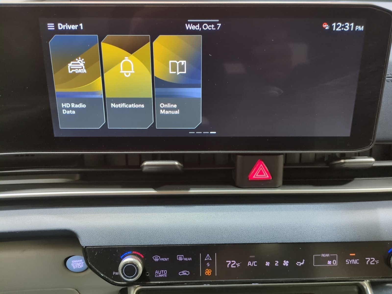 Certified 2025 Kia Carnival EX FWD image 32