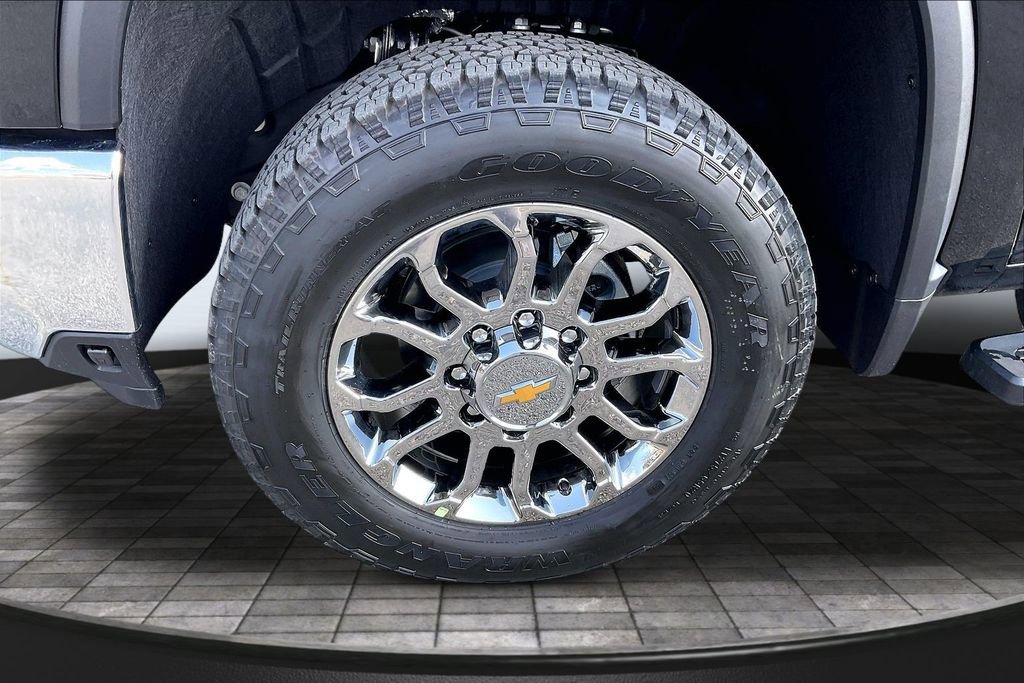 New 2026 Chevrolet Silverado 2500 LTZ w/ LTZ Premium Package image 13