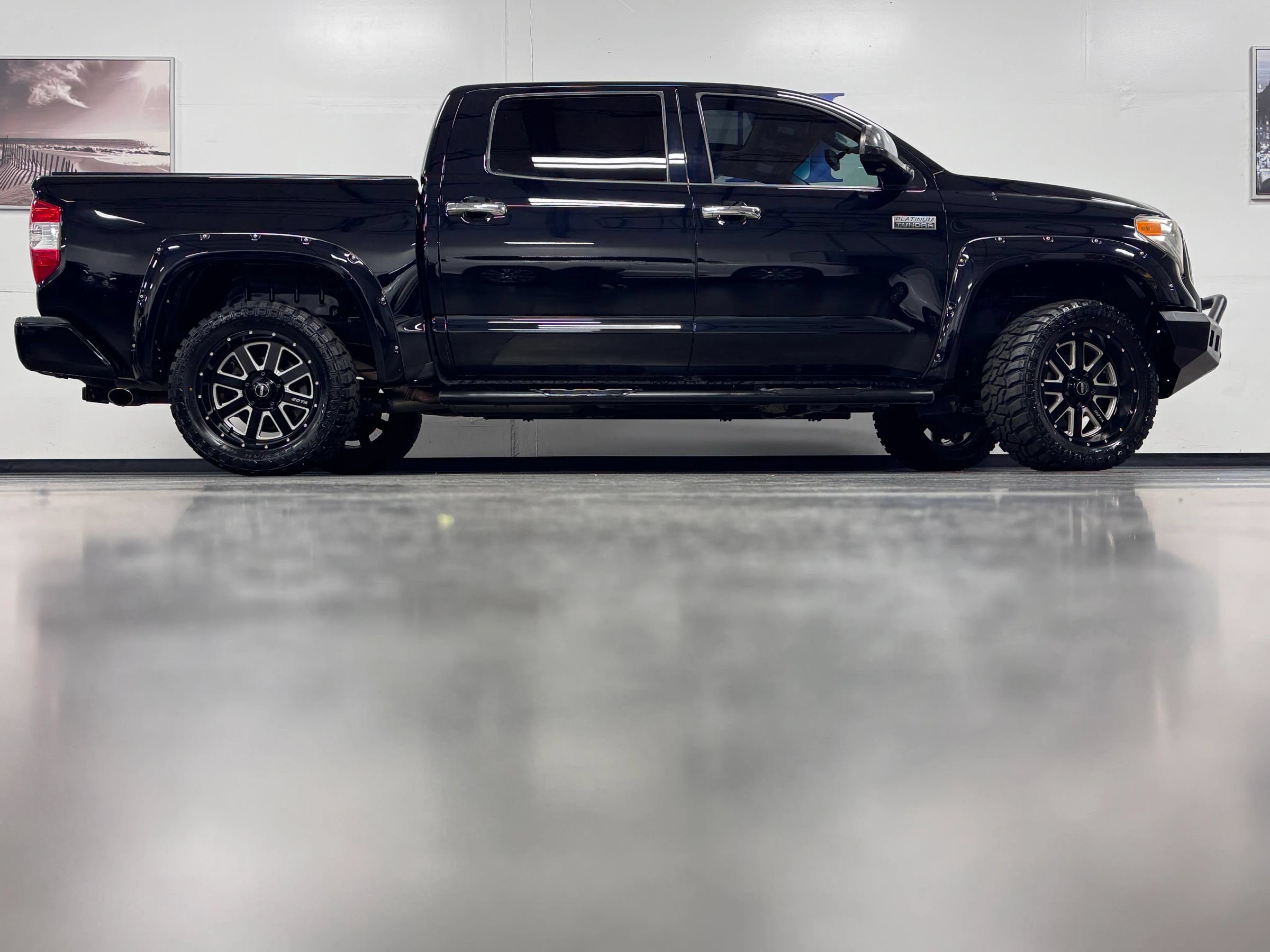 Used 2015 Toyota Tundra Platinum AWD/4WD image 4