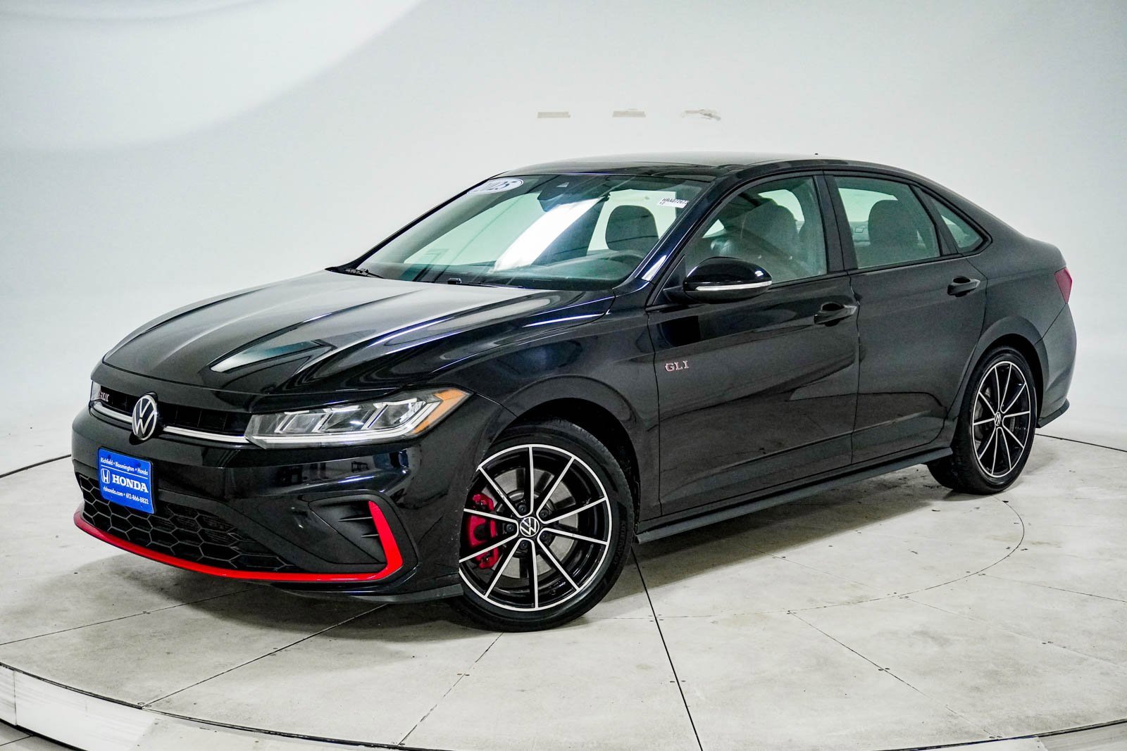 Used 2025 Volkswagen Jetta GLI Autobahn video 1