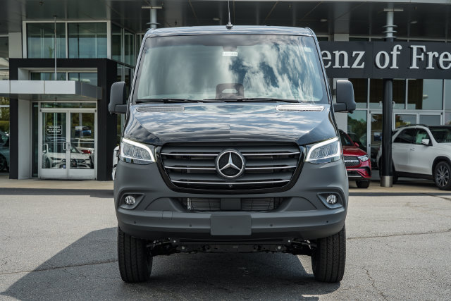 New 2026 Mercedes-Benz Sprinter 2500 image 2