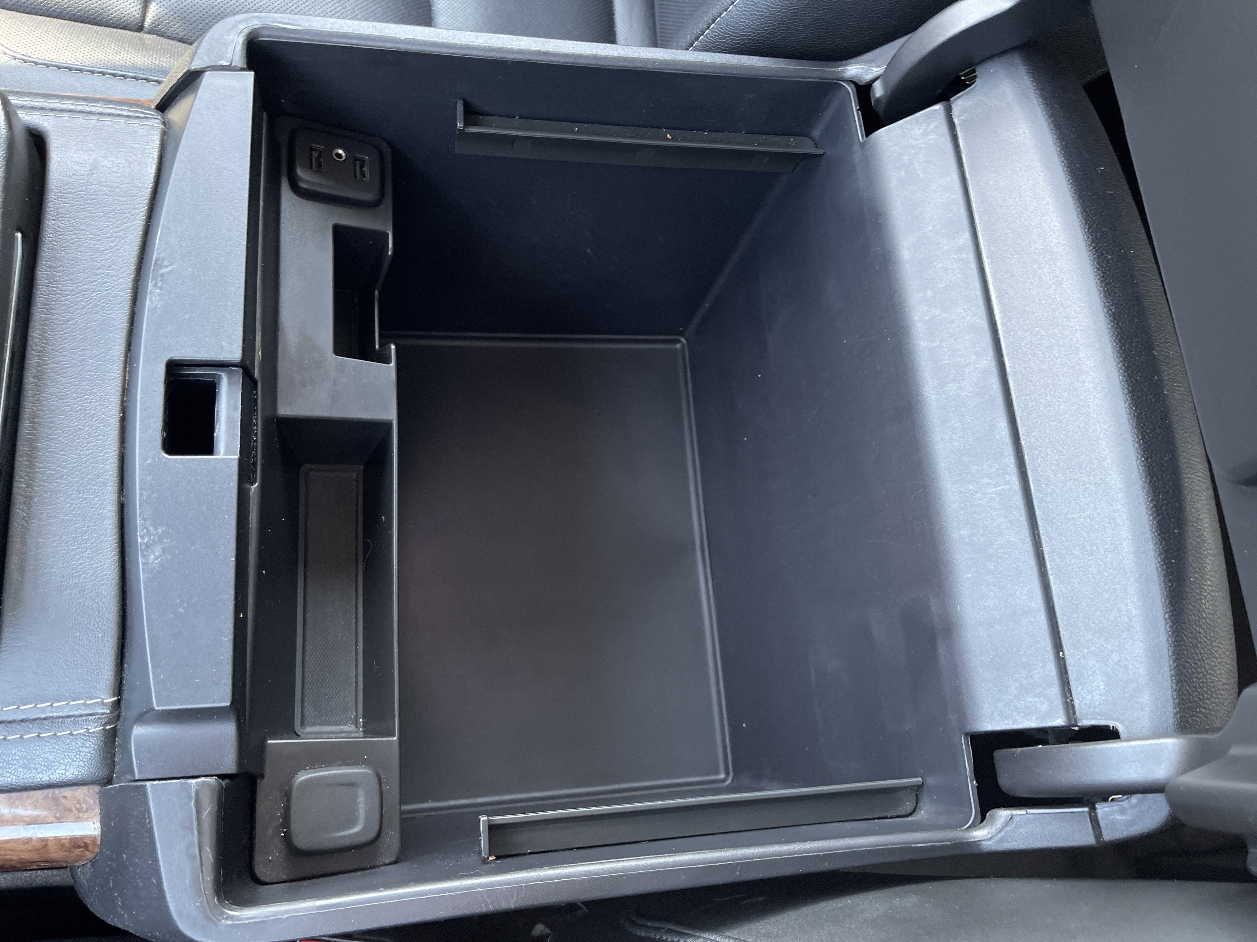 Used 2020 Chevrolet Tahoe Premier image 30