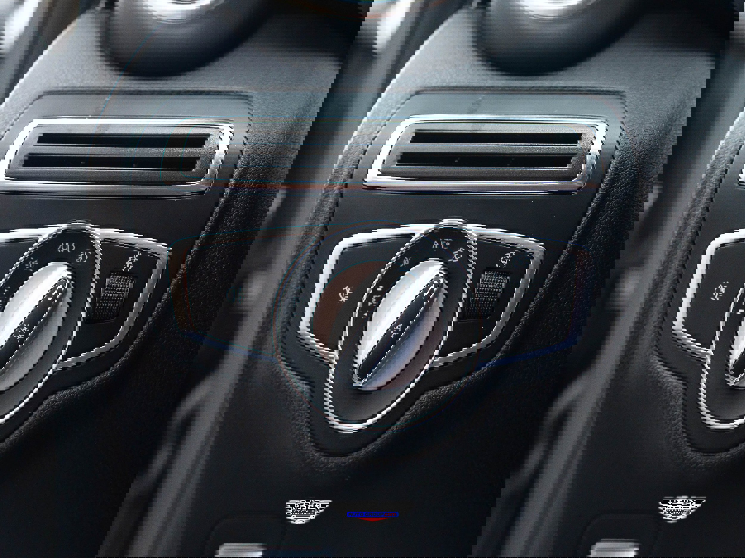 Used 2020 Mercedes-Benz C 300 4MATIC Sedan w/ AMG Line image 37