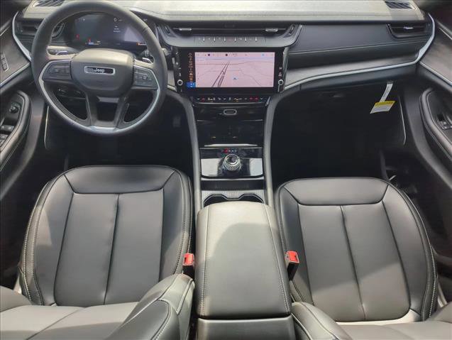 New 2026 Jeep Grand Cherokee L Limited w/ Limited Altitude Package RWD image 12