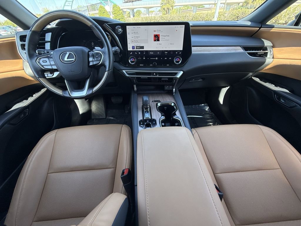 Used 2025 Lexus RX 350 Premium FWD image 19