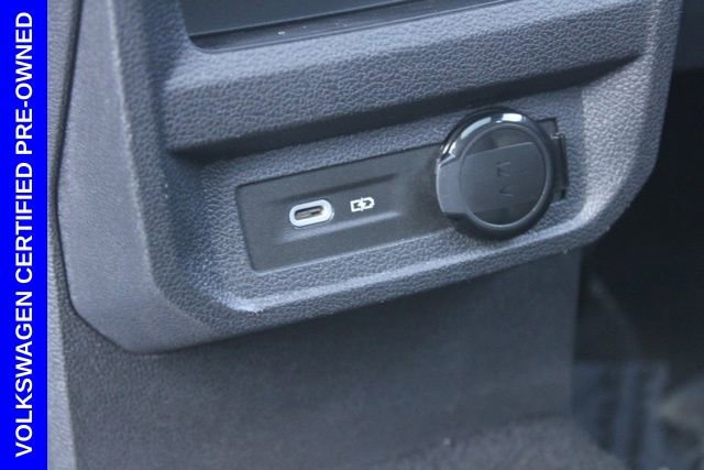 Used 2024 Volkswagen Tiguan SE R-Line image 27