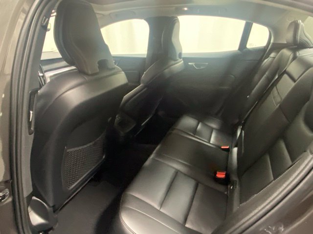 Certified 2025 Volvo S60 B5 Core AWD/4WD image 13