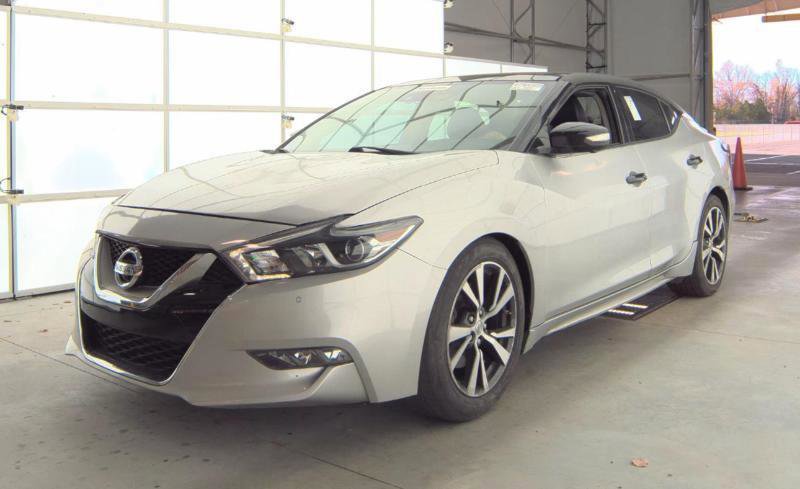 Used 2017 Nissan Maxima Platinum image 3