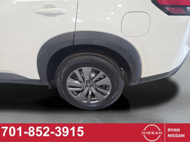 Certified 2025 Nissan Pathfinder SV AWD/4WD image 22