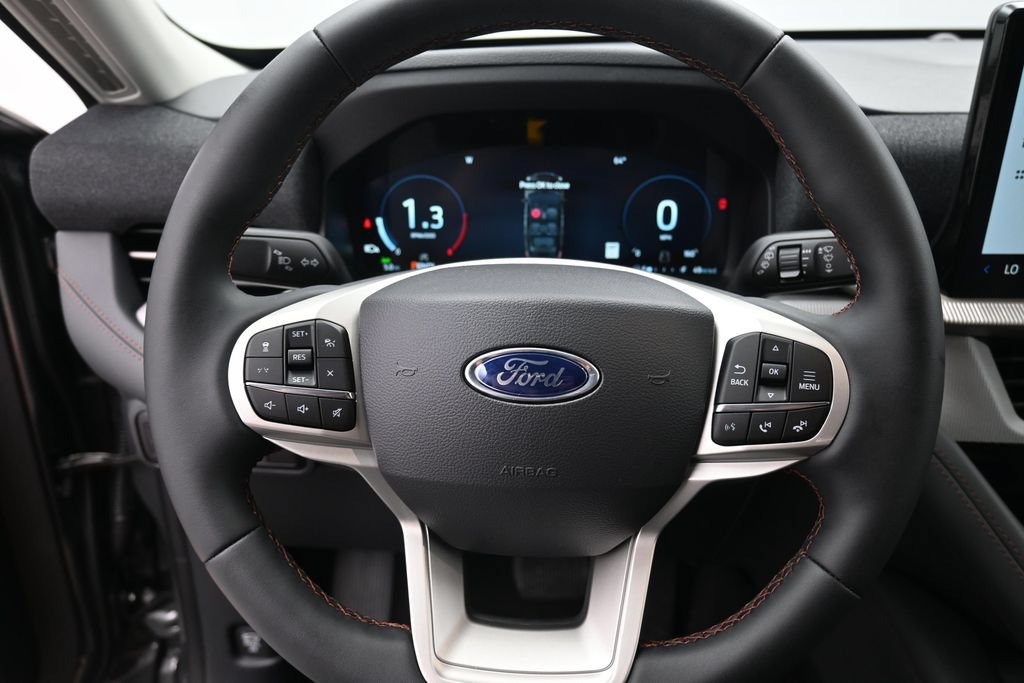 New 2026 Ford Explorer Active AWD/4WD image 14