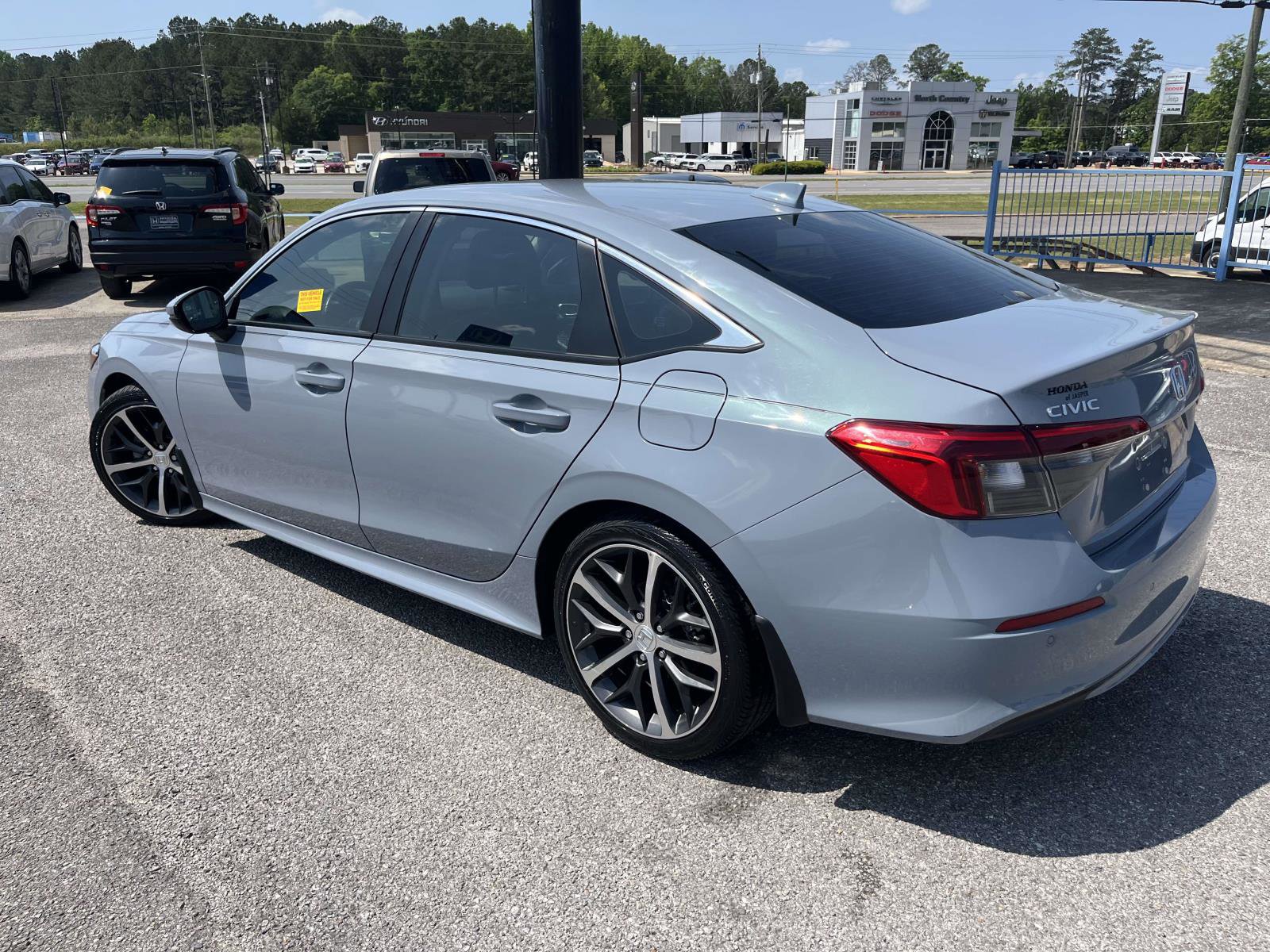 Certified 2024 Honda Civic Touring image 5