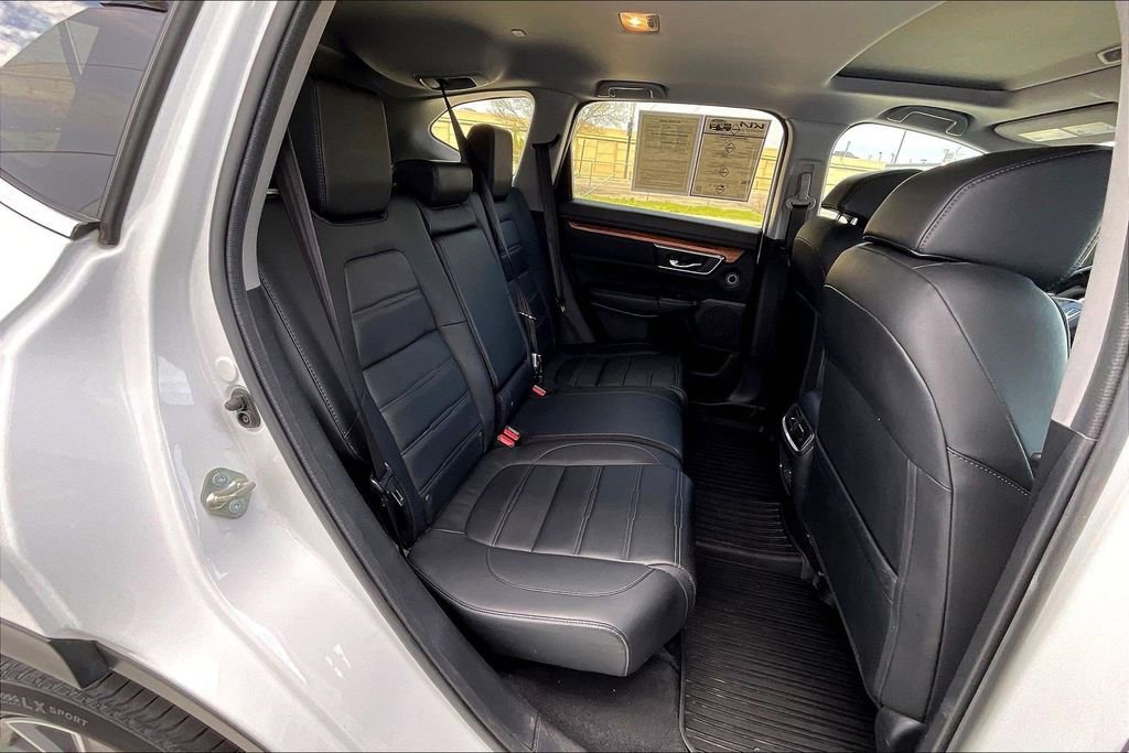 Used 2020 Honda CR-V Touring image 27
