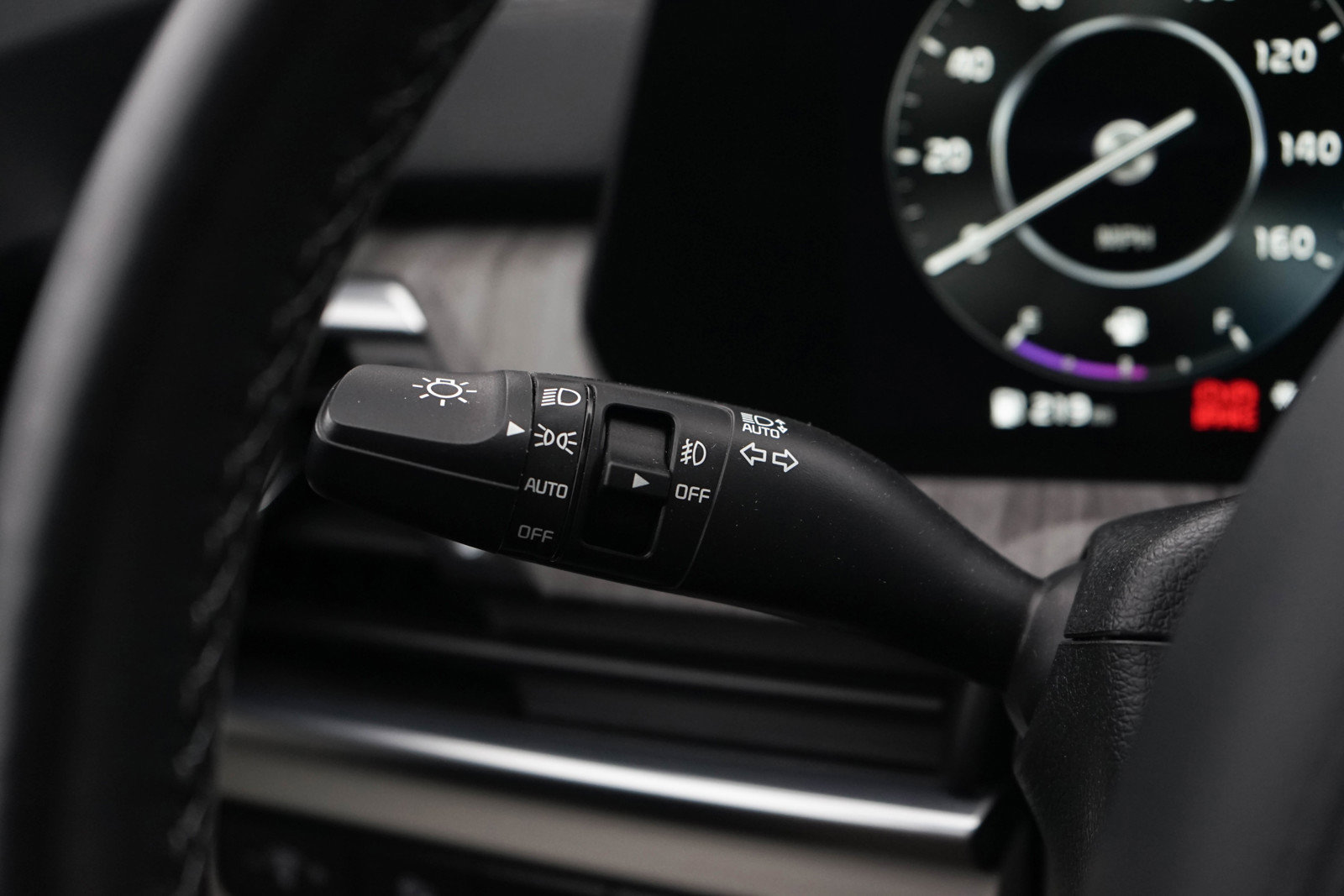 Used 2024 Kia Telluride SX image 23