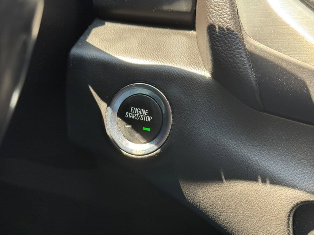 Used 2020 GMC Terrain SLT AWD/4WD image 21