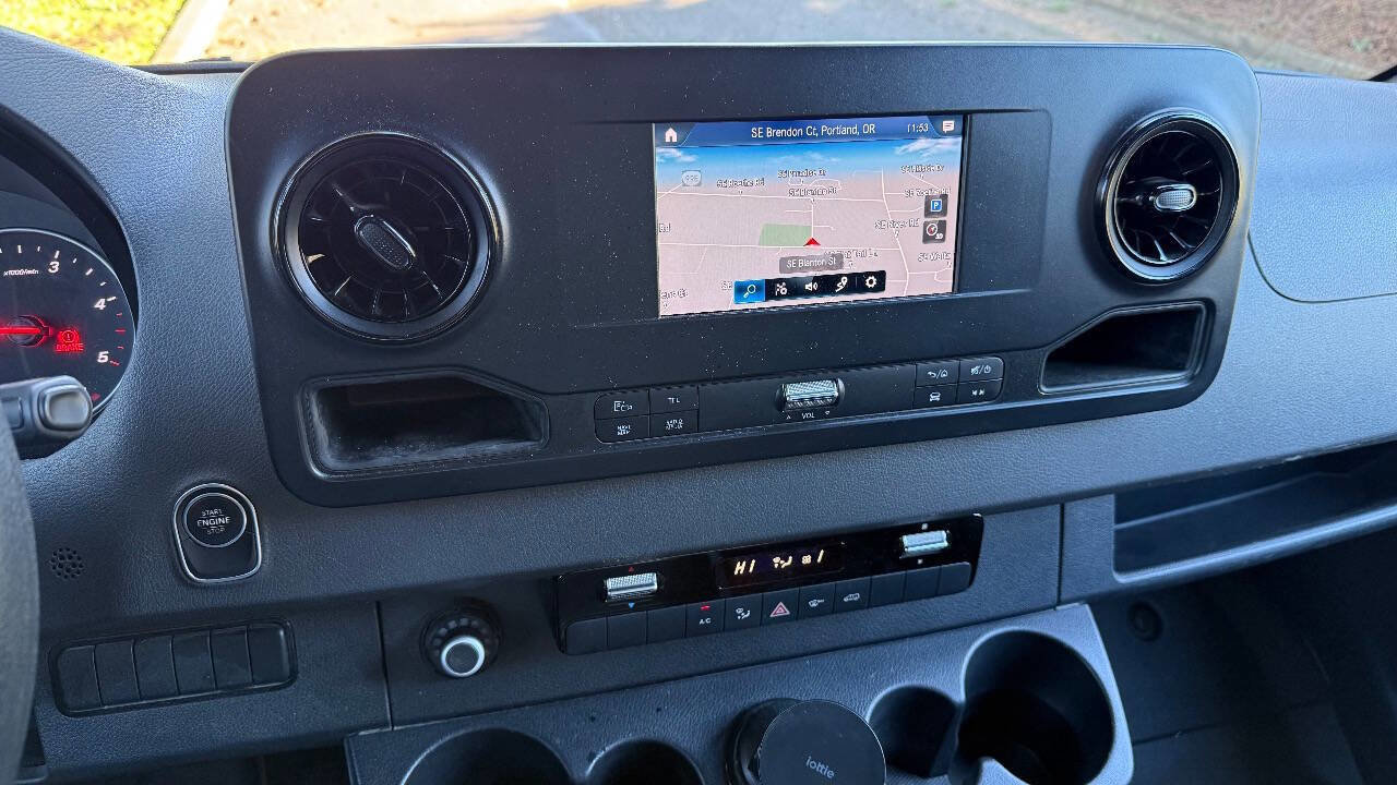 Used 2019 Mercedes-Benz Sprinter 144 image 30