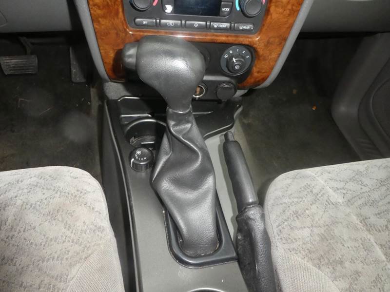 Used 2003 Isuzu Ascender S image 10