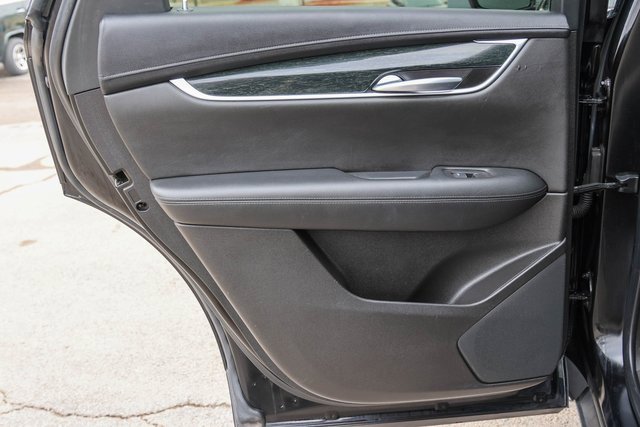 Used 2020 Cadillac XT5 Premium Luxury image 14