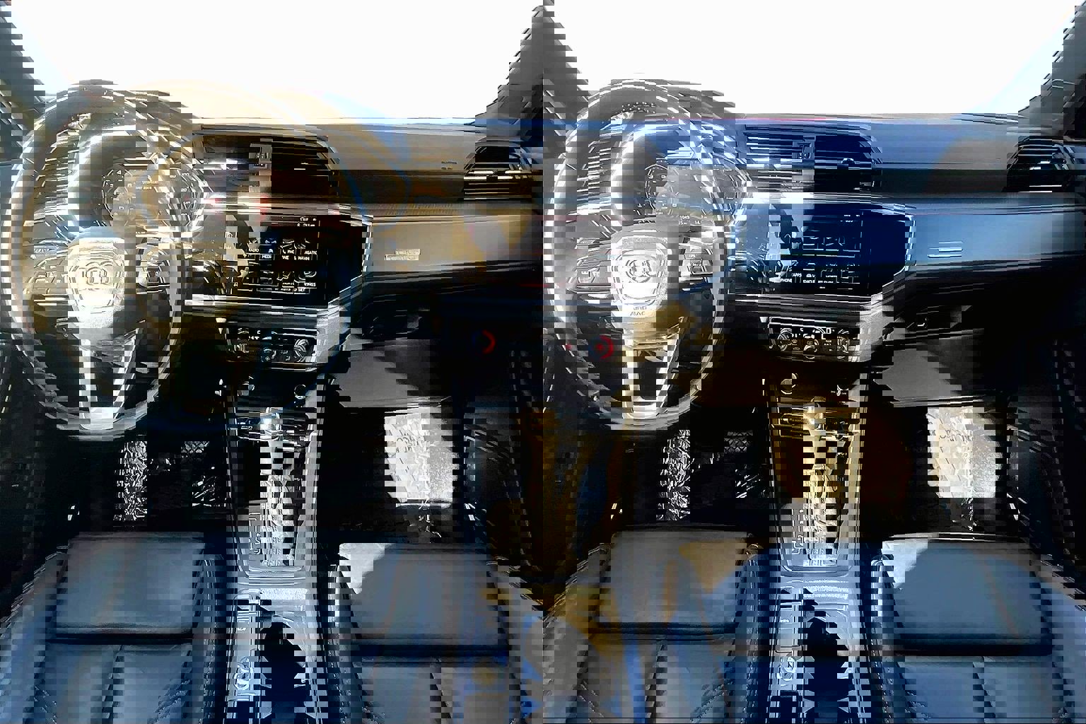 Used 2019 Audi Q3 2.0T Premium Plus image 14