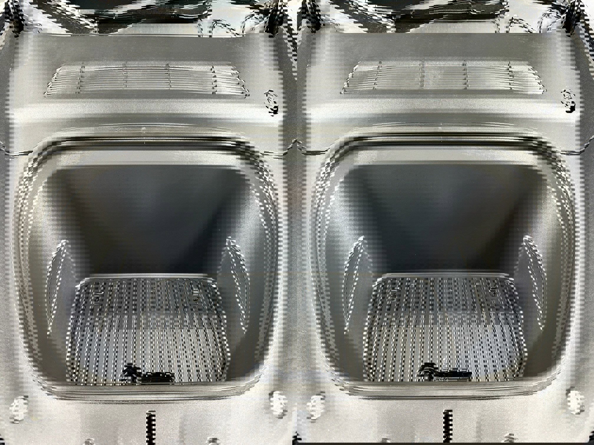 Used 2025 Tesla Model Y Long Range image 14