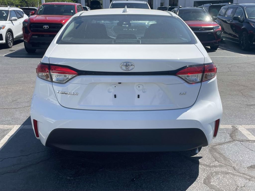Used 2025 Toyota Corolla LE image 11
