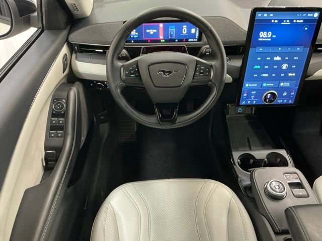 Used 2023 Ford Mustang Mach-E Premium image 11